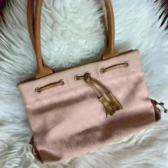 Vintage Dooney & Bourke Signature Monogram Tote Bag Pink Canvas Leather Handles - Picture 9 of 16